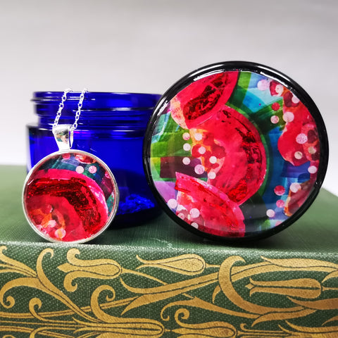 Opera Trinket Pot and Pendant Set