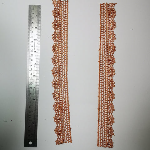 Lacy open braid for gel plate texture making