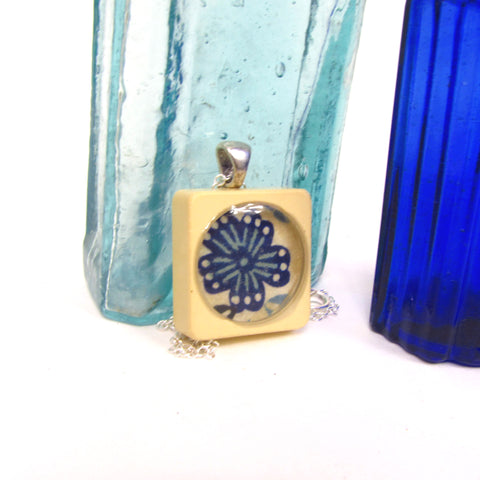 Forget-me-not - Scrabble tile necklace