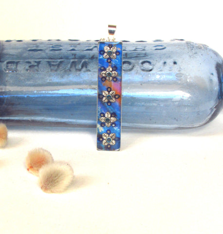 Vista - silver plated pendant and necklace