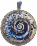 Spiral pendant