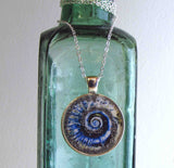 Spiral pendant